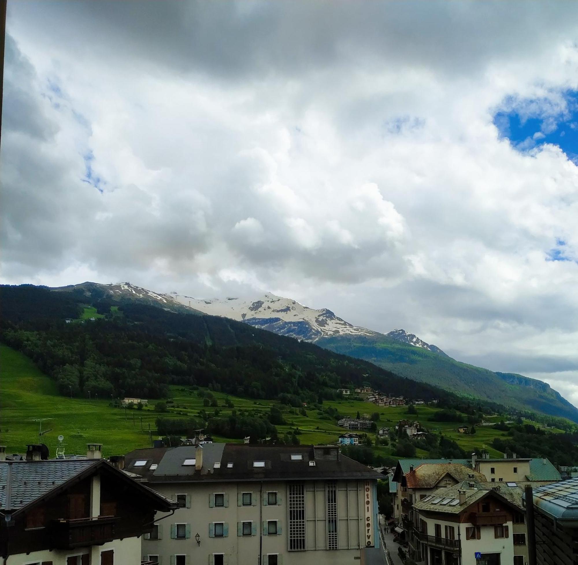 Hotel Silene Parking And Garage Bormio Kamer foto